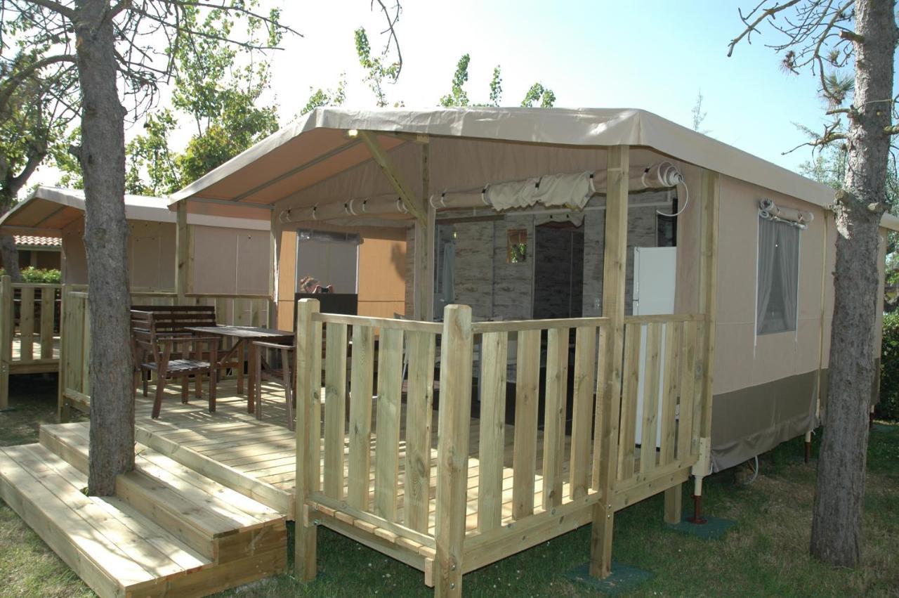 Club Del Sole La Risacca Family Collection Hotel Porto Sant'Elpidio Exterior photo