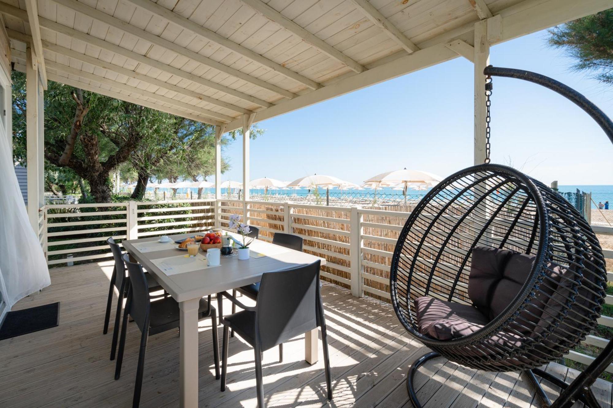 Club Del Sole La Risacca Family Collection Hotel Porto Sant'Elpidio Exterior photo